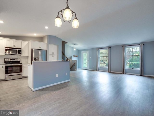 3261 BETHEL CHURCH DR, Woodbridge, VA 22192