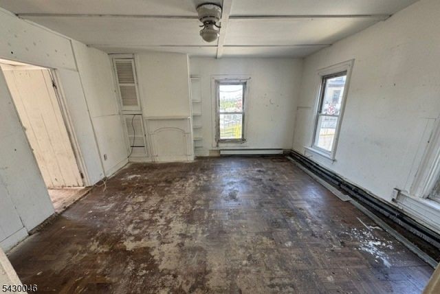 2 Harrison St, Sussex Boro, NJ 07461