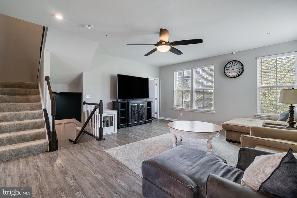 Image 8 of property listing at 3593 GOSWELL ALY, Waldorf, MD 20603