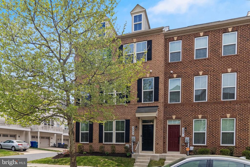 Image 2 of property listing at 3593 GOSWELL ALY, Waldorf, MD 20603