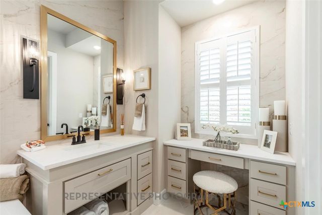 249 Jates Field Bend, Liberty Hill, TX 78642