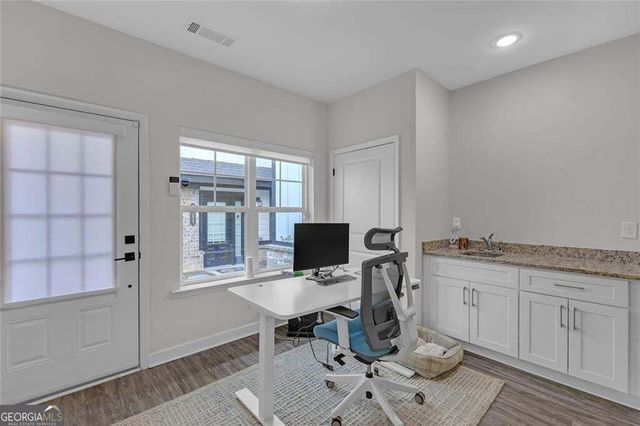 1981 Sea Cove Point NW, Atlanta, GA 30318