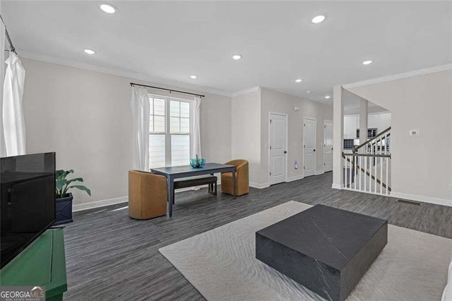 1981 Sea Cove Point NW, Atlanta, GA 30318