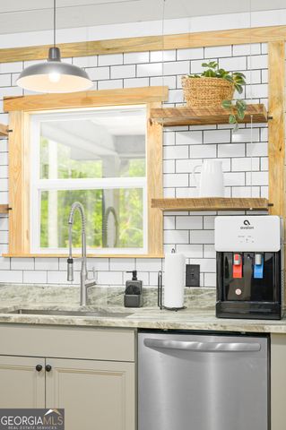 45 North Fern Cove Road, Sautee Nacoochee, GA 30571