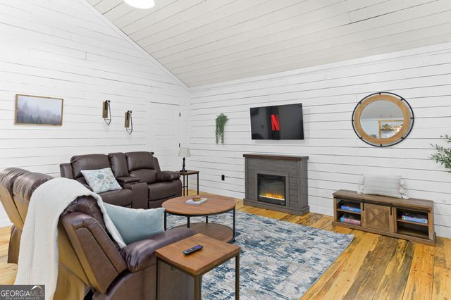 45 North Fern Cove Road, Sautee Nacoochee, GA 30571