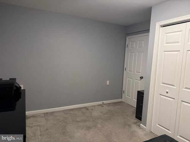 9018 HOLLY AVE, Waldorf, MD 20601