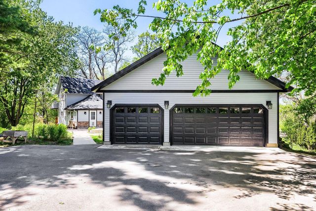 1647 Ames Avenue, Saint Paul, MN 55106