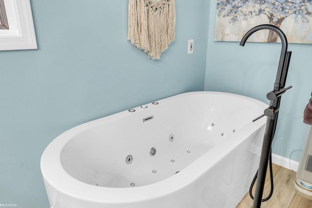 3419 Riverside Drive, Port Huron, MI 48060