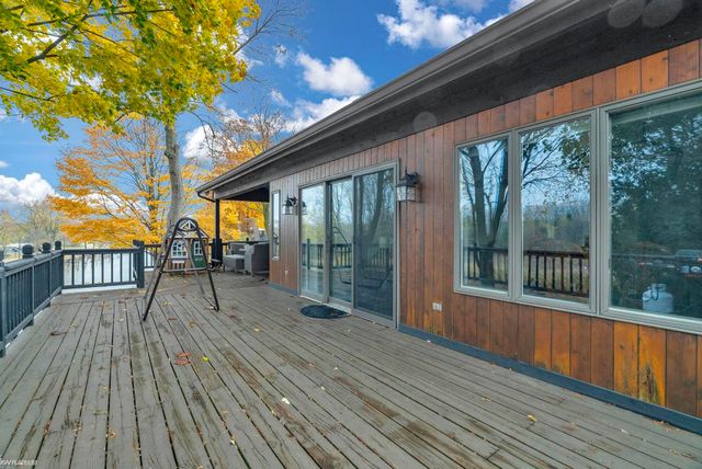 3419 Riverside Drive, Port Huron, MI 48060