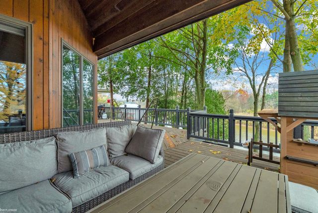 3419 Riverside Drive, Port Huron, MI 48060