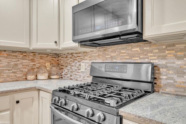 3419 Riverside Drive, Port Huron, MI 48060