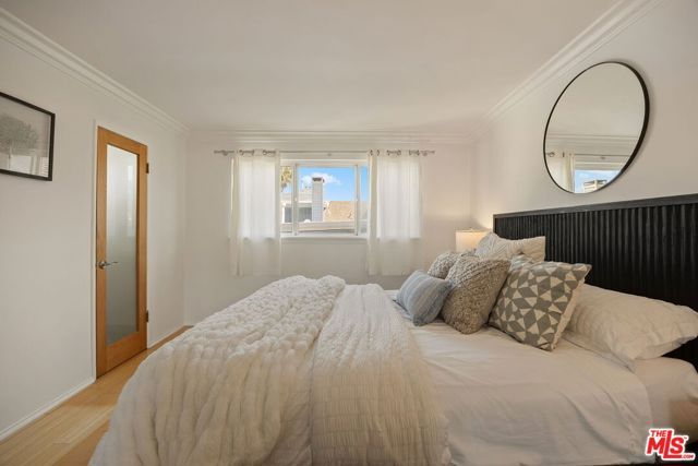 2721 2nd Street 205, Santa Monica, CA 90405
