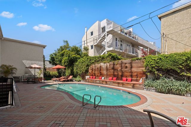 2721 2nd Street 205, Santa Monica, CA 90405
