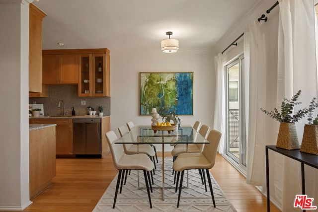 2721 2nd Street 205, Santa Monica, CA 90405