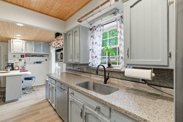 6713 Starnes Road, North Richland Hills, TX 76182
