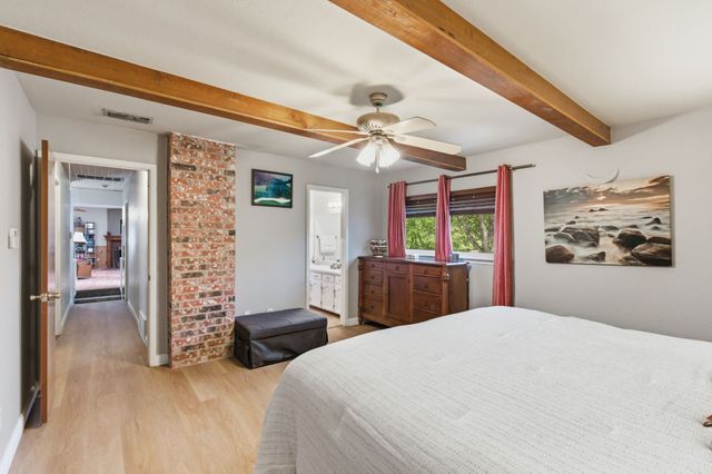 6713 Starnes Road, North Richland Hills, TX 76182