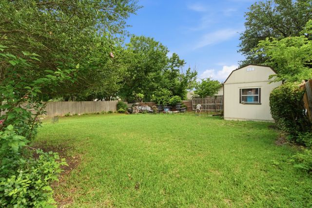 6713 Starnes Road, North Richland Hills, TX 76182