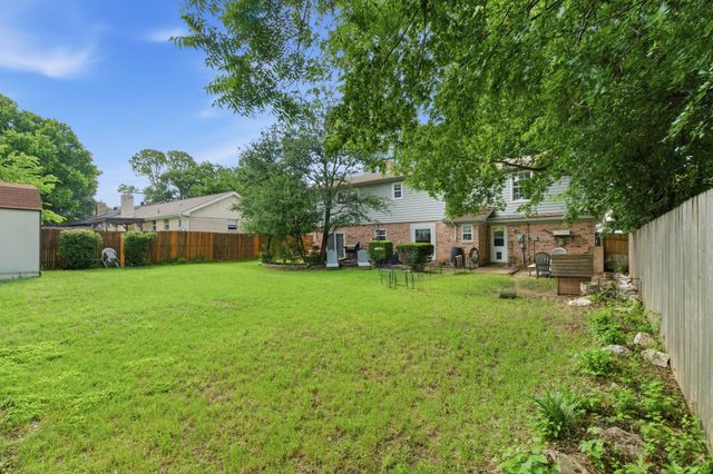 6713 Starnes Road, North Richland Hills, TX 76182