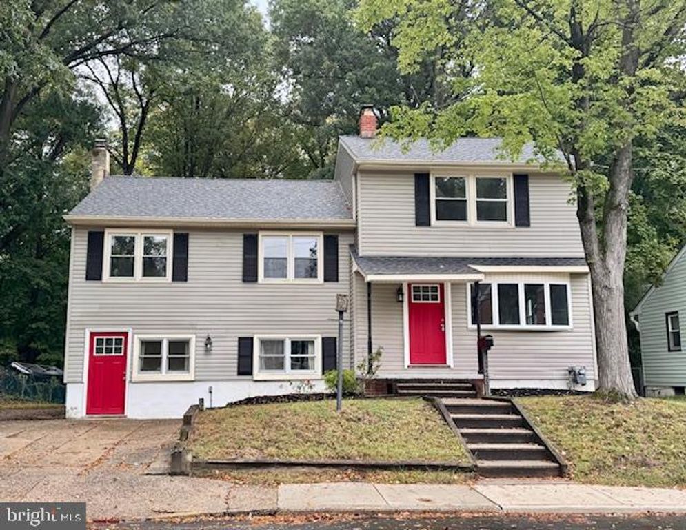123 CLOVER ST, Mount Holly, NJ 08060