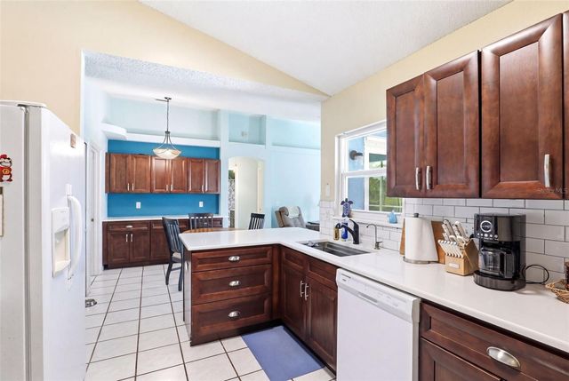 1270 SEELEY CIRCLE NW, Palm Bay, FL 32907