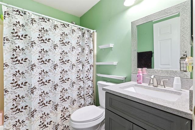 1270 SEELEY CIRCLE NW, Palm Bay, FL 32907