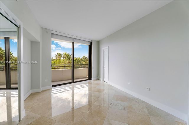 720 NE 69th St 4S, Miami, FL 33138