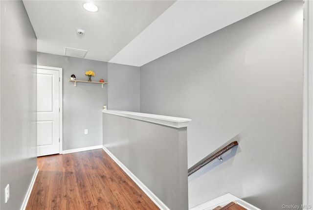 4 Woodrose Court, Middletown, NY 10940