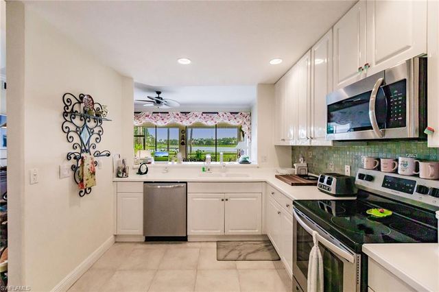 3910 Deer Crossing CT 1, Naples, FL 34114