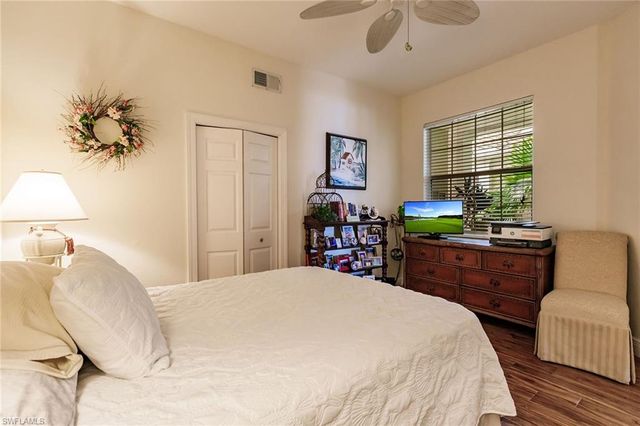 3910 Deer Crossing CT 1, Naples, FL 34114