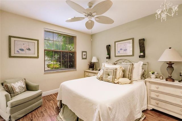 3910 Deer Crossing CT 1, Naples, FL 34114