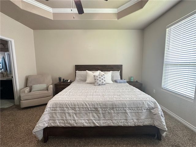 1016 Santa Catalina St, Portland, TX 78374