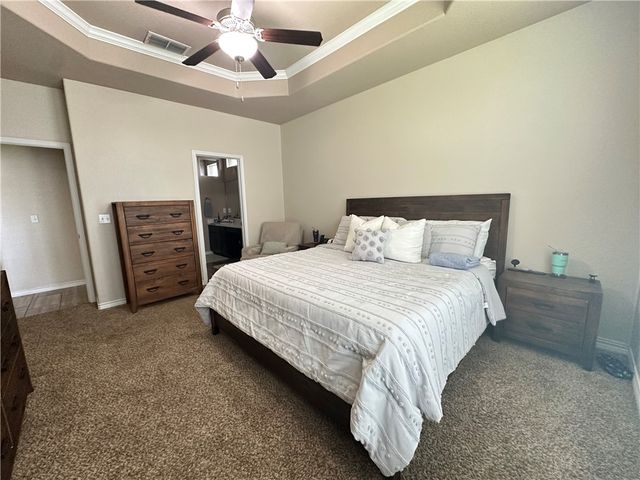 1016 Santa Catalina St, Portland, TX 78374