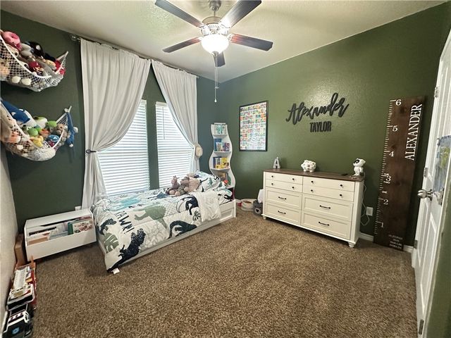 1016 Santa Catalina St, Portland, TX 78374