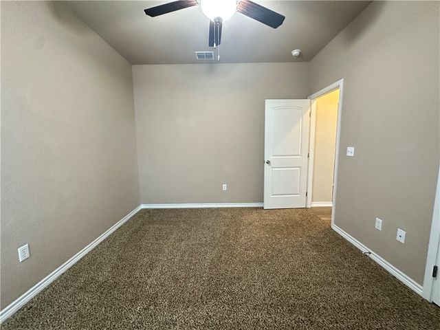 1016 Santa Catalina St, Portland, TX 78374