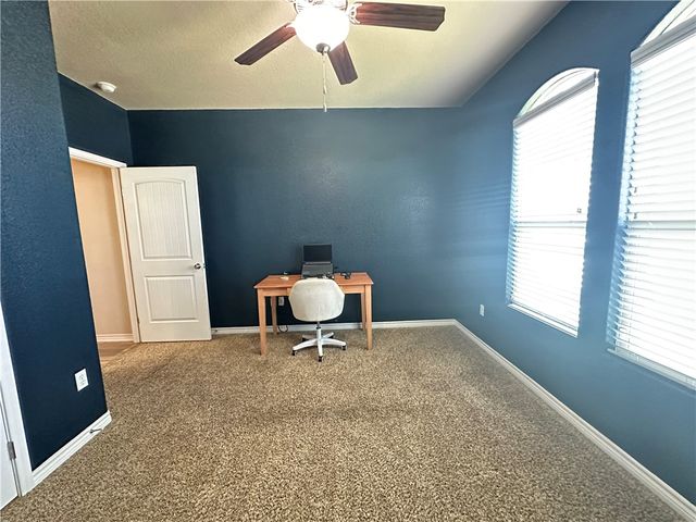 1016 Santa Catalina St, Portland, TX 78374