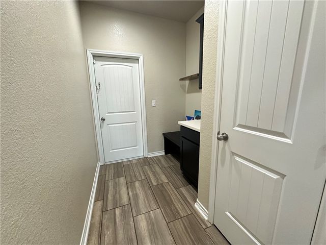 1016 Santa Catalina St, Portland, TX 78374