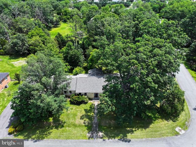 112 WESTWOOD CIR, Winchester, VA 22602