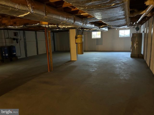 112 WESTWOOD CIR, Winchester, VA 22602