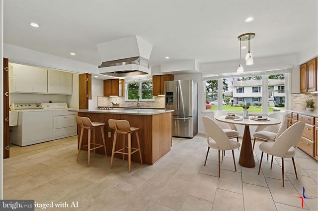 112 WESTWOOD CIR, Winchester, VA 22602