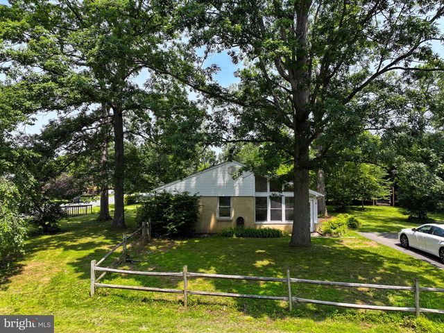 112 WESTWOOD CIR, Winchester, VA 22602