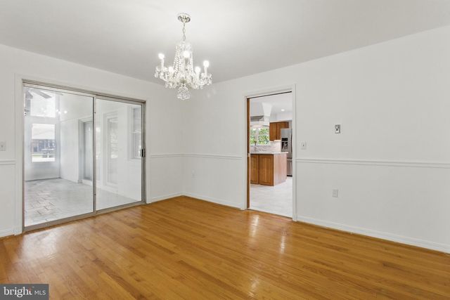 112 WESTWOOD CIR, Winchester, VA 22602