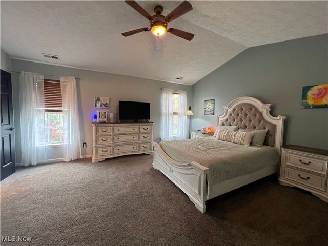 553 Brookline Court, Northfield, OH 44067