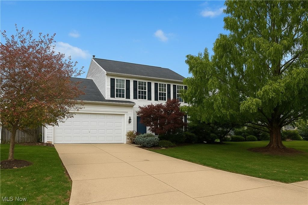 553 Brookline Court, Northfield, OH 44067