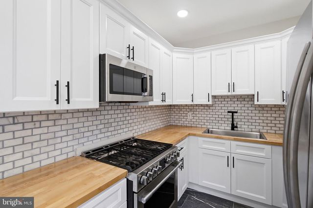 225 STACY, Burlington, NJ 08016