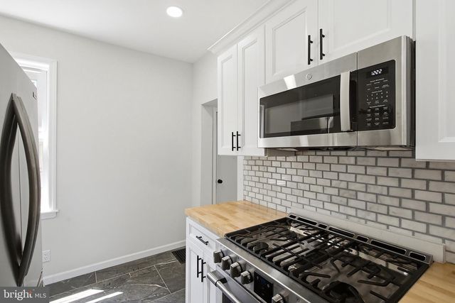 225 STACY, Burlington, NJ 08016