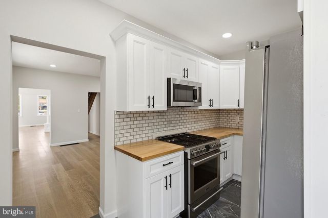 225 STACY, Burlington, NJ 08016