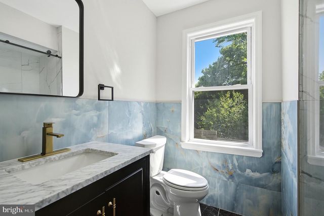 225 STACY, Burlington, NJ 08016