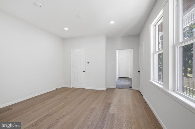 225 STACY, Burlington, NJ 08016