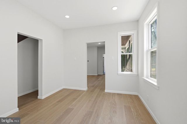 225 STACY, Burlington, NJ 08016