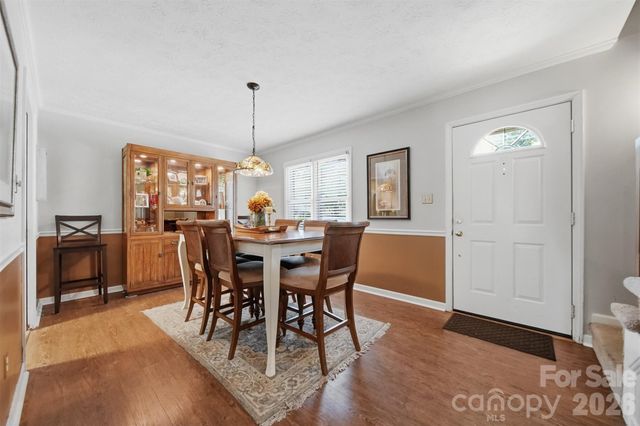1330 5th Street NE 83, Hickory, NC 28601